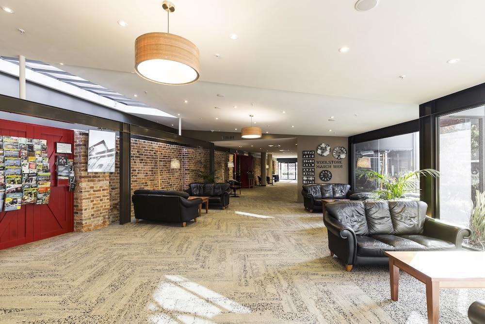 The Old Woolstore Apartment Hotel Hobart Bagian luar foto