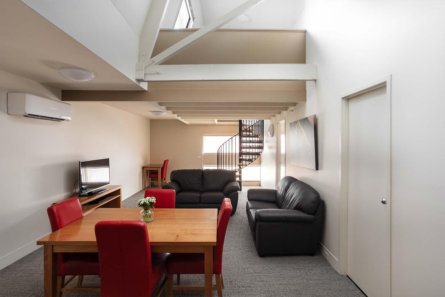 The Old Woolstore Apartment Hotel Hobart Bagian luar foto
