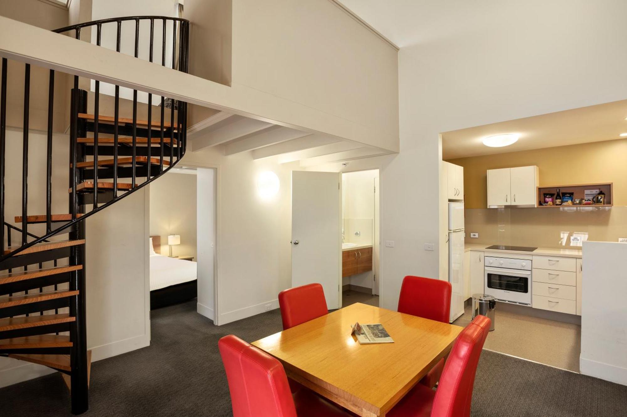 The Old Woolstore Apartment Hotel Hobart Bagian luar foto